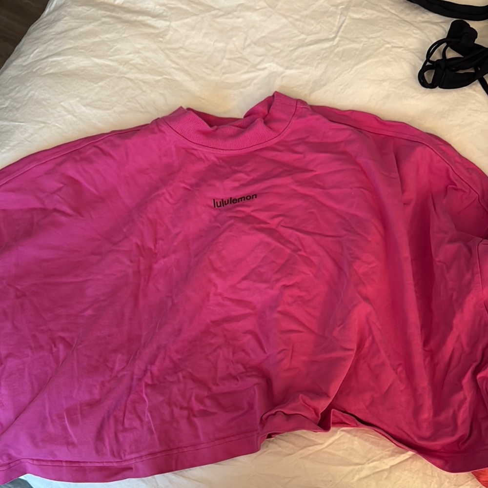 Pink lululemon shirt